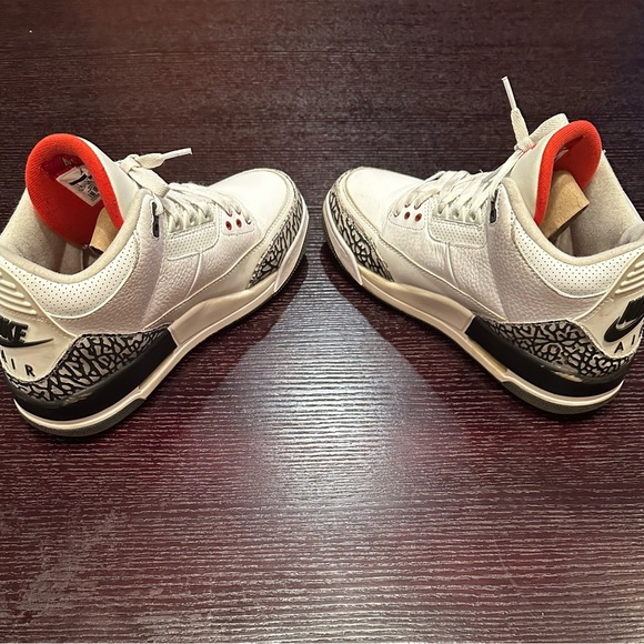 COPY - Jordan ‘88 3’s Size 10.5 - Picture 5 of 8